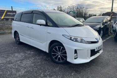 2023 Toyota Estima 2.4 AUTO PETROL/HYBRID 7 SEATER ULEZ HYBRID ELECTRIC Automati Image