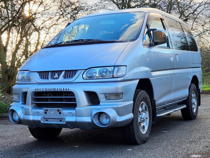 Fresh Import Mitsubishi Delica Spacegear L400 3.0L Auto 4X4 ActiveField Edition Image
