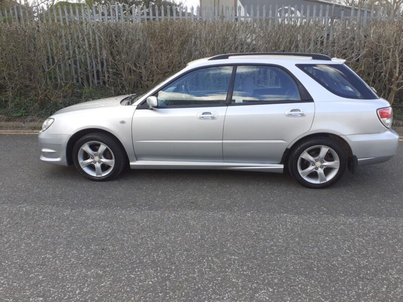 SUBARU IMPREZA 2.0 RX ESTATE 2007/57 REG. MANUAL WITH DUAL RANGE TRANSMISSION Image