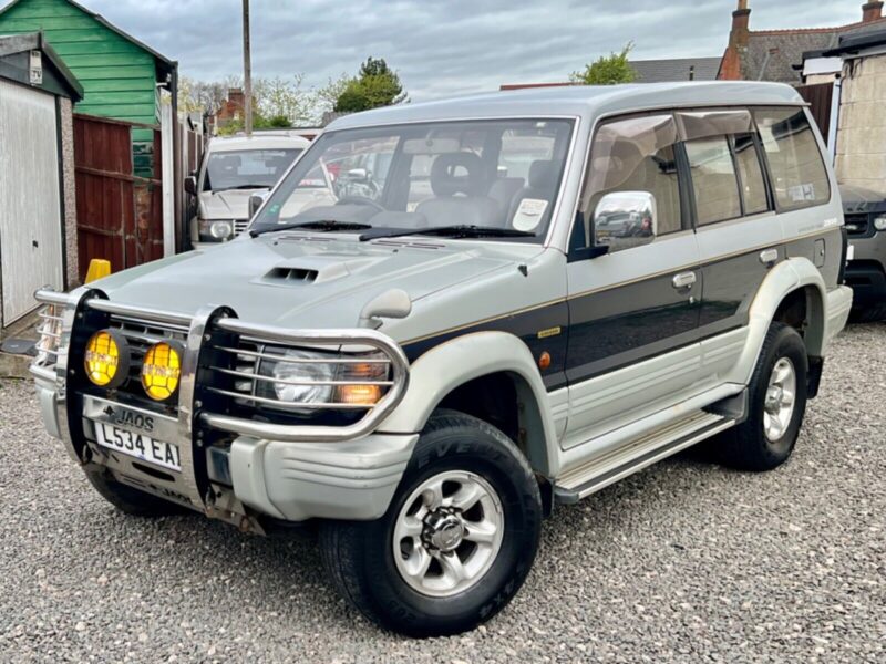 1994 MITSUBISHI PAJERO 2.8 TD AUTO EXCEED 4WD! 12m MOT + Rare JAOS BULL BAR! Image