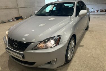 2006 Lexus IS 250 SE 4dr SALOON PETROL Manual Image
