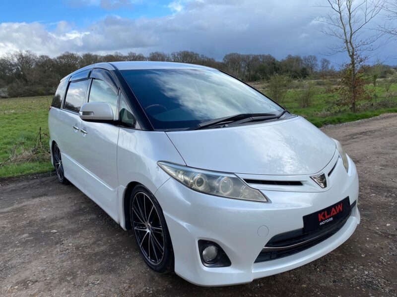 2011 Toyota Estima 2.4 AERAS G EDITION 7 SEATS MPV AUTO PETROL 5 dr Petrol Image