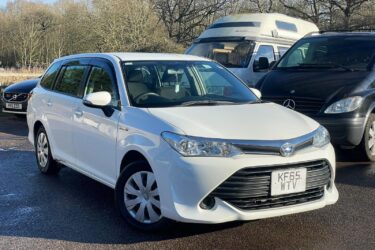 2015 TOYOTA COROLLA HYBRID 1.5 ESTATE AUTO ULEZ 75K Image