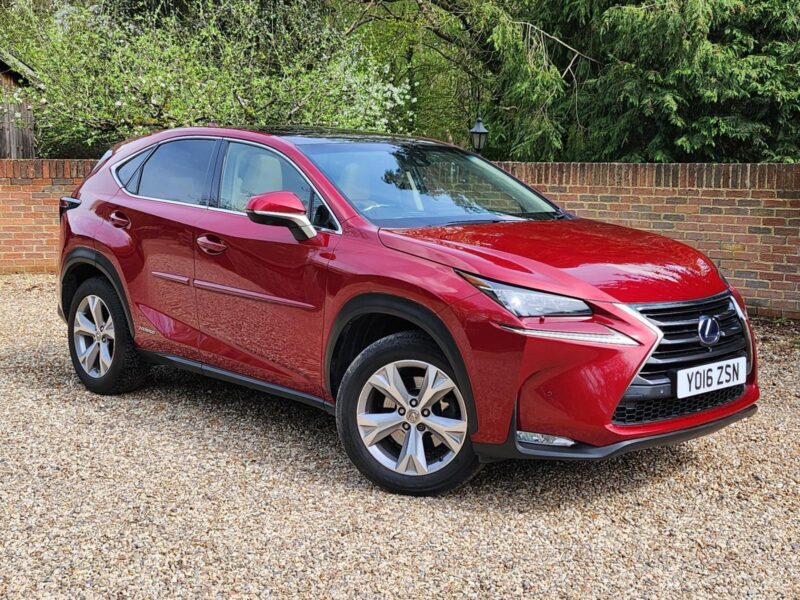 2016 (16) Lexus NX300h Premier Self-Charging Hybrid. Full Lexus Service History Image