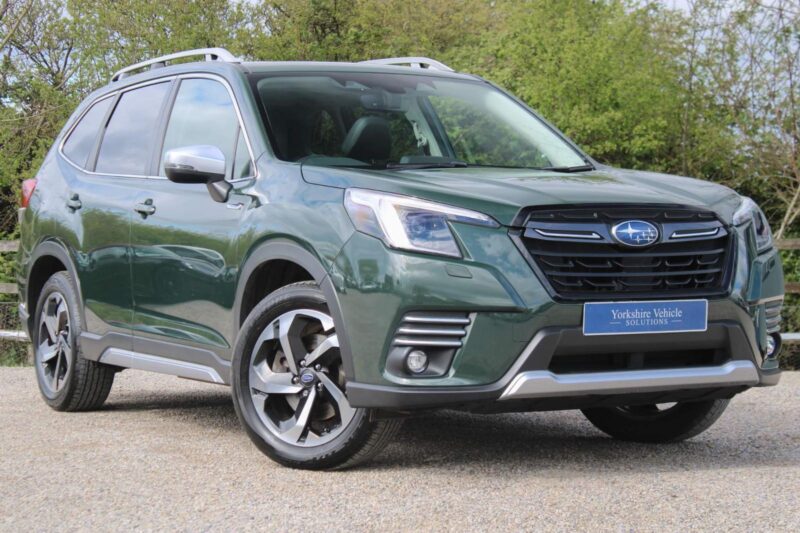 2023 Subaru Forester 2.0i e-Boxer XE Premium 5dr Lineartronic ESTATE PETROL/ELEC Image