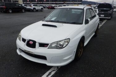 SUBARU IMPREZA WRX STI Jdm 2.0l Sti Hawk Eye GDB 6 Speed Manual Image