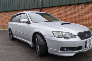 Subaru Legacy spec.B 6 speed manual wagon Image