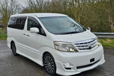 TOYOTA ALPHARD AS PLATINUM 2008 2.4 PETROL AUTOMATIC 8 SEATER 64,000 MILES Image