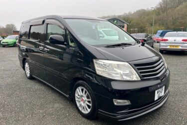 Toyota Alphard sport Image