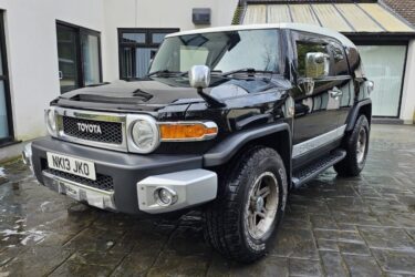 Toyota FJ Cruiser Image