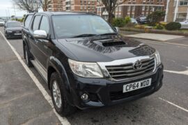 TOYOTA HILUX ICON 2.5 DOUBLE CAB MANUAL DIESEL 4X4 GREY