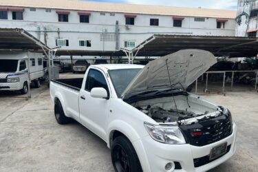2010 Toyota Hilux 1JZ-GTE VVTI Engine Swapped Image