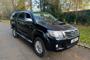 2016 TOYOTA HILUX INVINCIBLE D4D AUTOMATIC Image