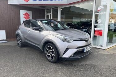 2018 Toyota C-HR 1.2 VVT-i Dynamic SUV 5dr Petrol CVT Euro 6 (s/s) (115 ps) Auto Image