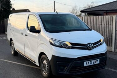 2021 Toyota Proace 2.0D Active Long Panel Van 6dr Diesel Manual LWB Euro 6 (s/s) Image
