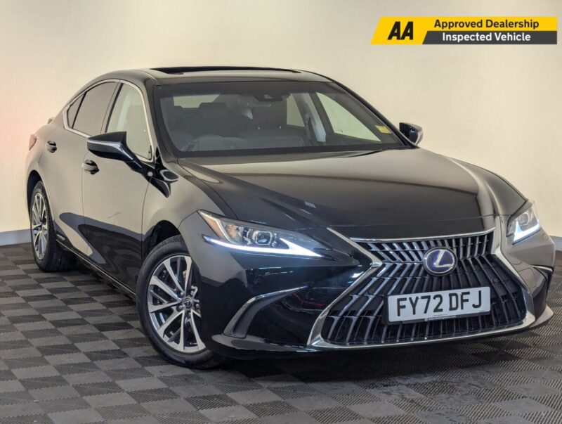 2022 72 LEXUS ES 2.5 300H E-CVT EURO 6 (S/S) 4DR REVERSE CAMERA HEATED SEATS Image