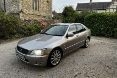 Lexus Is 200 Image