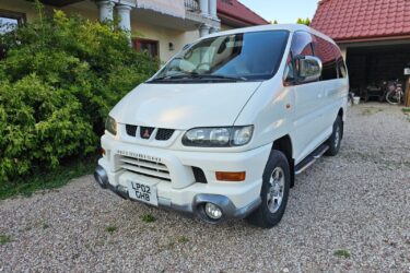 MITSUBISHI DELICA SPACE GEAR CHAMONIX 4WD V6, LPG Image