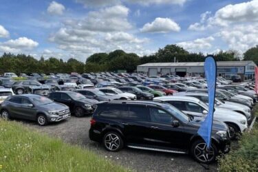 Subaru Forester 2.0i XE SUV 5dr Petrol Lineartronic 4WD Euro 6 (s/s) (150 ps) S Image