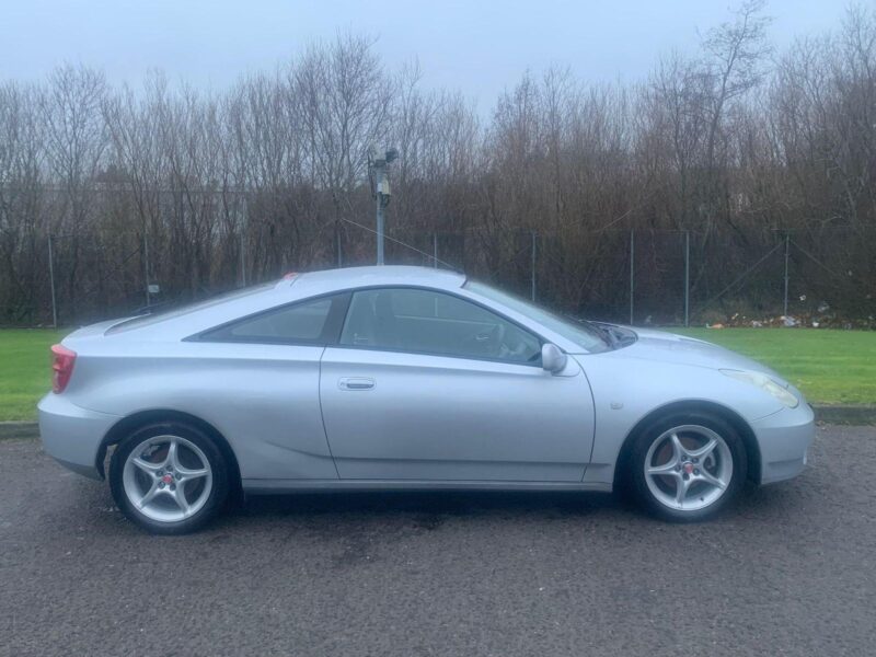 2003 Toyota Celica 1.8 VVTi 3dr HATCHBACK PETROL Manual Image