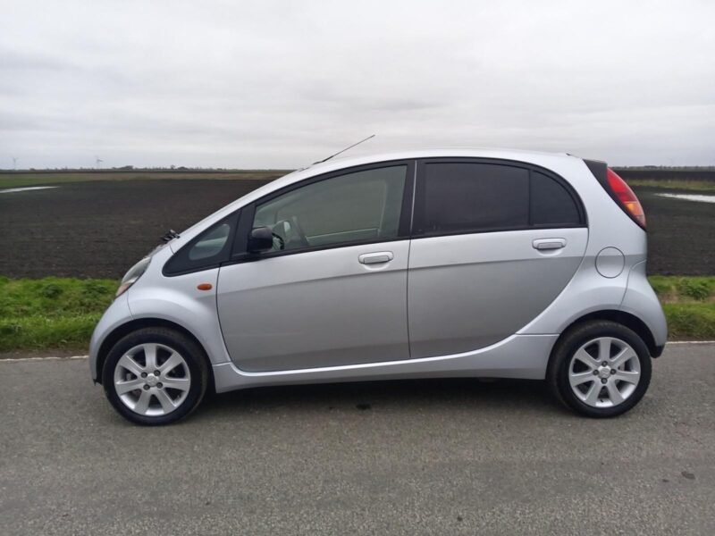 2008 Mitsubishi I-Car 5dr Auto HATCHBACK Petrol Automatic Image