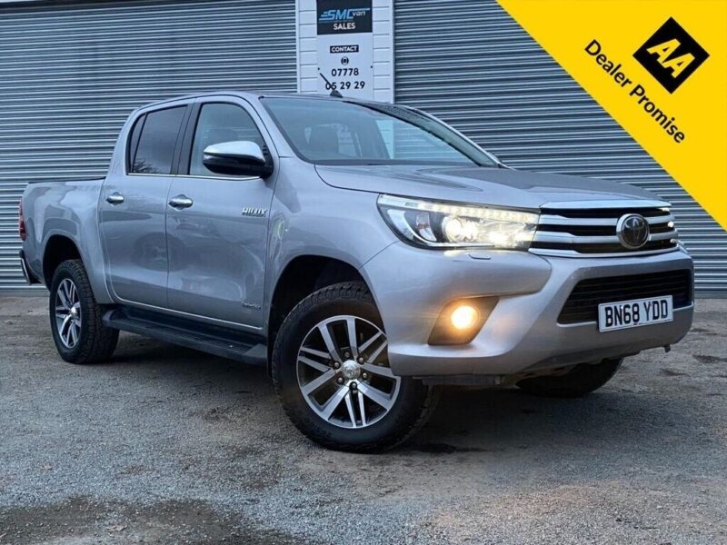 2018 Toyota Hilux 2.4 D-4D Invincible Pickup Double Cab 4dr Diesel Auto 4WD Euro Image
