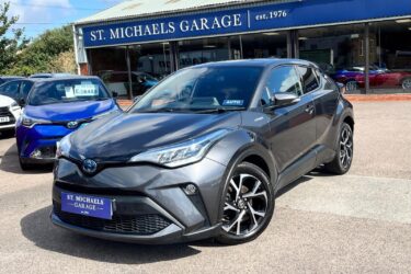 2021 Toyota C-HR DESIGN Hatchback Hybrid Automatic Image