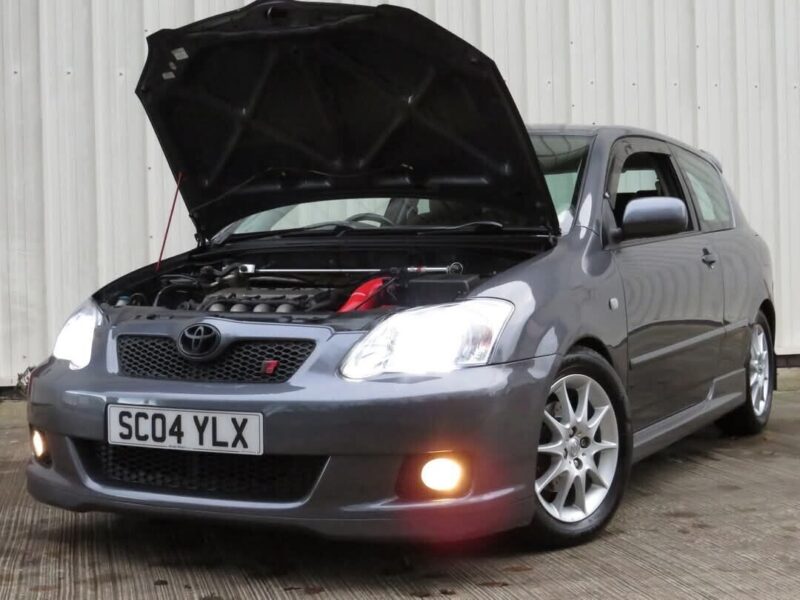 Toyota Corolla T Sport Facelift Grey 1.8 VVTL-i 2004 192 BHP Image