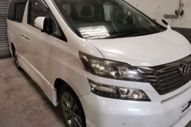 Toyota Vellfire/Alphard 2.4 2010 Automatic Image