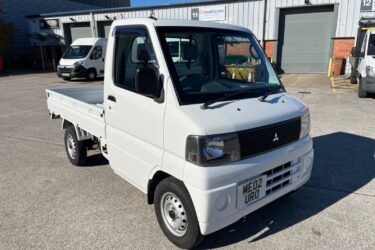 2002 Mitsubishi Minicab Pickup Image
