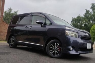 2024 Toyota Voxy X 2.0L PETROL AUTO 8 SEATS 5 DR PETROL Automatic Image
