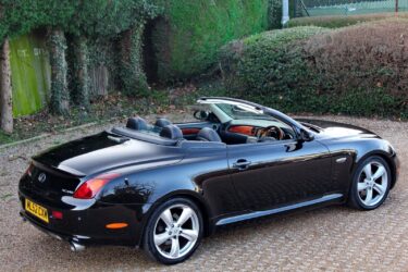 LEXUS SC430 AUTO CONVERTIBLE / NEW MOT / FULL SERVICE HISTORY / HPI CLEAR Image