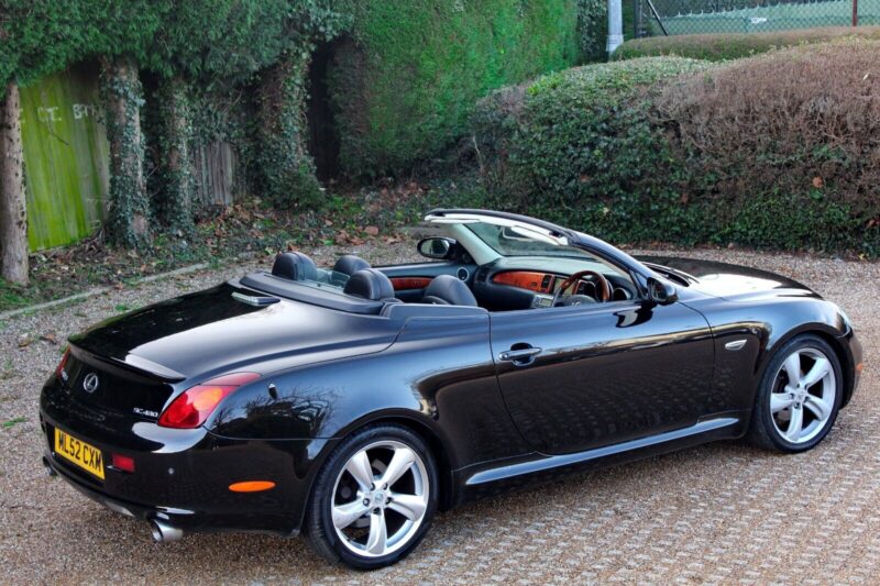 LEXUS SC430 AUTO CONVERTIBLE / NEW MOT / FULL SERVICE HISTORY / HPI CLEAR Image