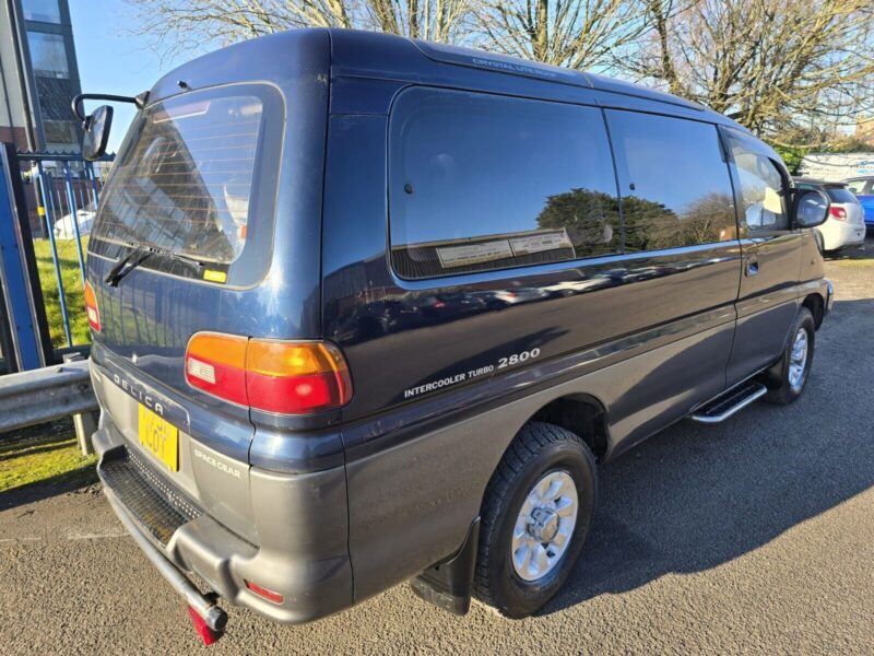 Mitsubishi Delica L400 LWB SUPER EXCEED!!! 2.8 TD 4M40 Image