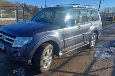 Mitsubishi Shoegun Elegance DI-D LWBA Image