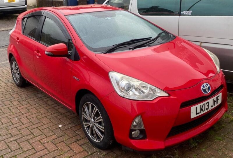 TOYOTA AQUA HYBRID AUTOMATIC PETROL 2013 RED Image