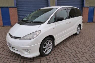Toyota Estima Aeras Model Petrol Image