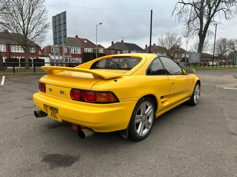 1994 Toyota MR2 Mk2 yellow N/A automatic Image