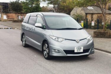 2006 Toyota Estima Arias 2.4 Petrol Auto 7 seats mpv Petrol Image