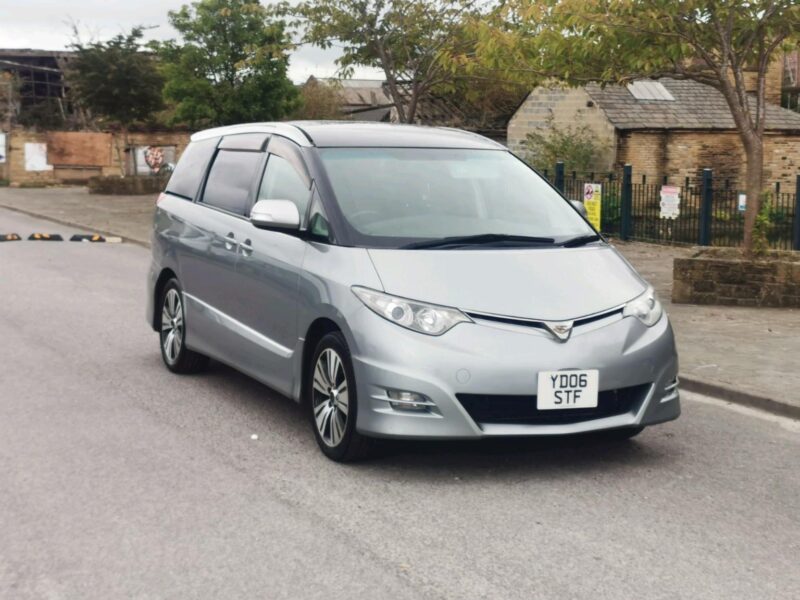 2006 Toyota Estima Arias 2.4 Petrol Auto 7 seats mpv Petrol Image