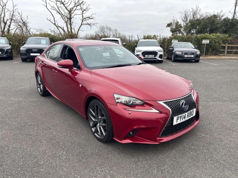 2014 Lexus IS 2.5 300h F Sport Saloon 4dr Petrol Hybrid E-CVT Euro 5 (s/s) (223 Image