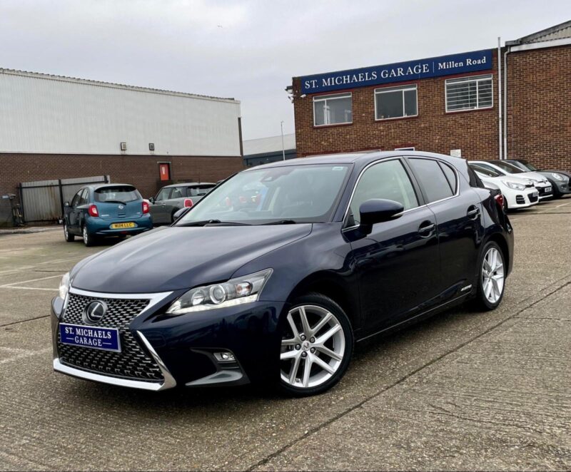2018 Lexus CT 200h 1.8 Luxury 5dr CVT HATCHBACK PETROL/ELECTRIC Automatic Image