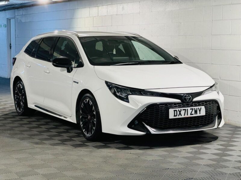 2021 Toyota Corolla 1.8 VVT-i Hybrid GR Sport 5dr CVT ESTATE PETROL/ELECTRIC Aut Image