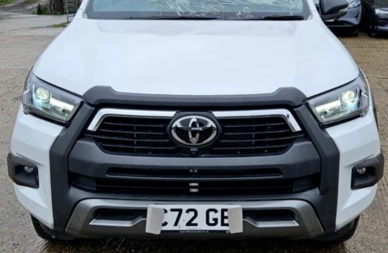 2022 TOYOTA HILUX INVINCIBLE X 2.8 DIESEL AUTOMATIC COMPLETE FRONT END Image