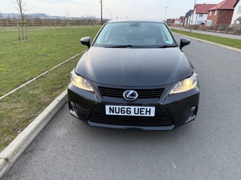 Lexus CT200h Sport CVT Image