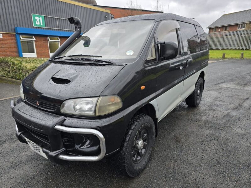Mitsubishi Delica EXCEED!!! 2.8 TD 4M40 42000 miles Image