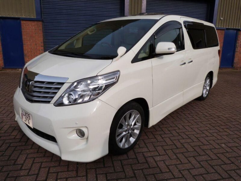 Toyota Alphard 350S Only 47,000 Miles Petrol Image