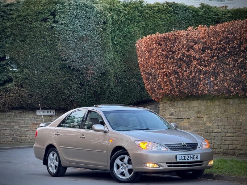 TOYOTA CAMRY 2.4 VVTI CDX AUTO 4DR + HUGE SRV/HISTORY + 3KEY + 1FOWNER + IMMACLT Image