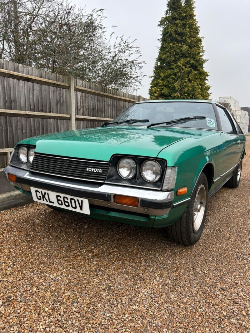 Toyota Celica 2.0L GT DOHC RA40 Classic car Image