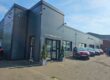 Toyota Hilux 2.4 INVICIBLE X 4WD D-4D DCB [SAT NAV, LEATHER & 4WD] Image